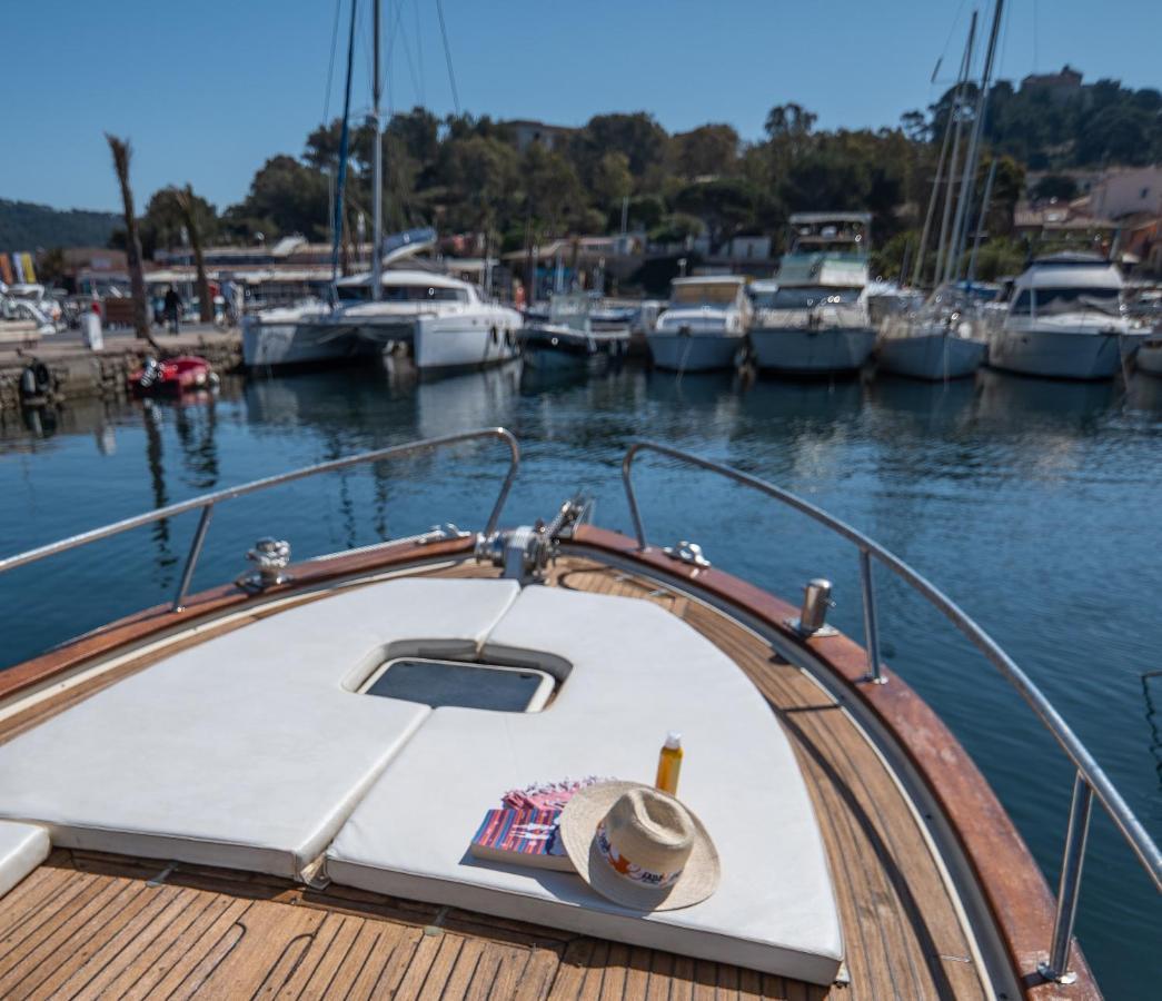 Hebergements Bateaux A Quai Porquerolles Esterno foto